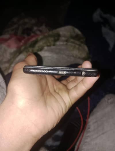 OPPO F7