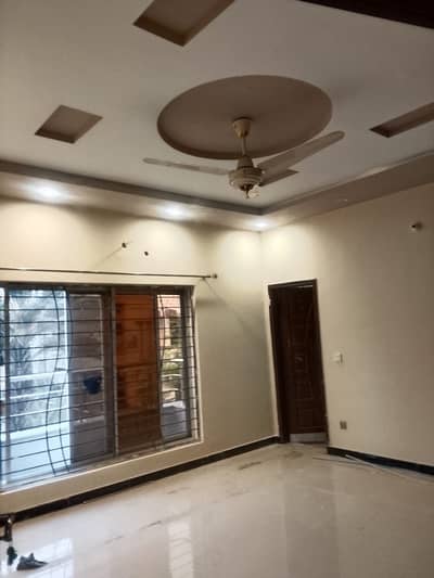 10 Marla House For Sale In Lahore