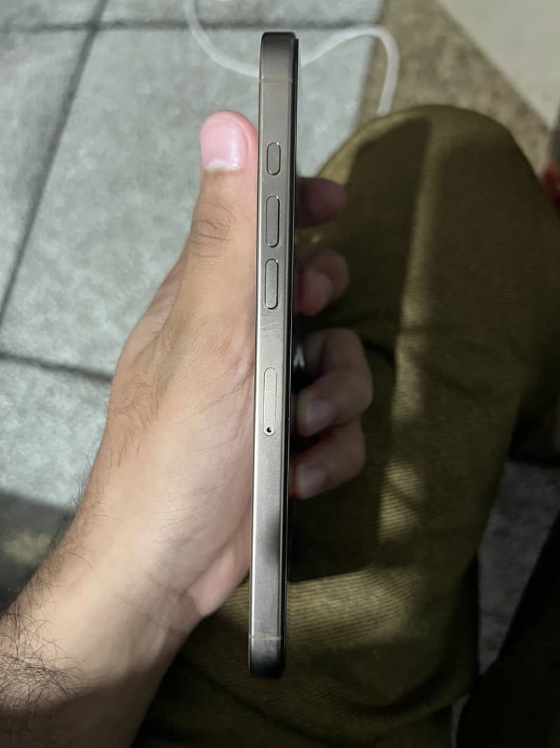 Apple iPhone 16 Pro Max hk factory 3