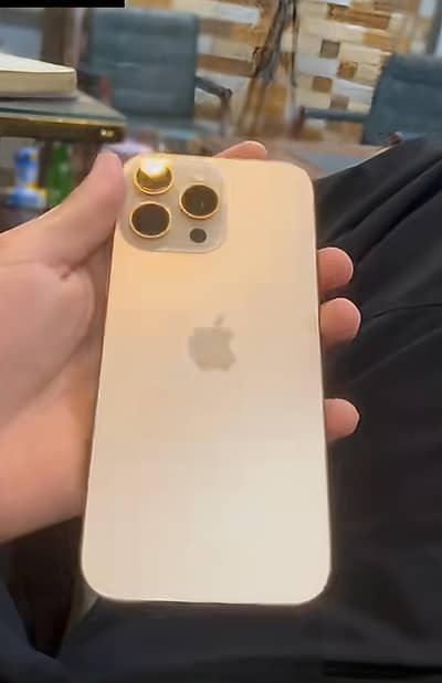 Apple iPhone 16 Pro Max