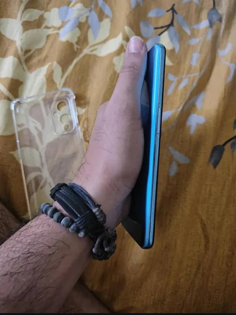 One Plus 9 6
