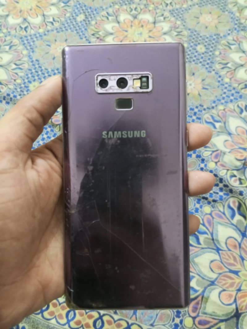 Samsung Mobile Note 9 5