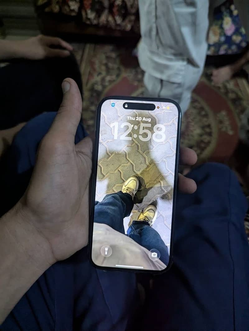 Apple iPhone 15 2