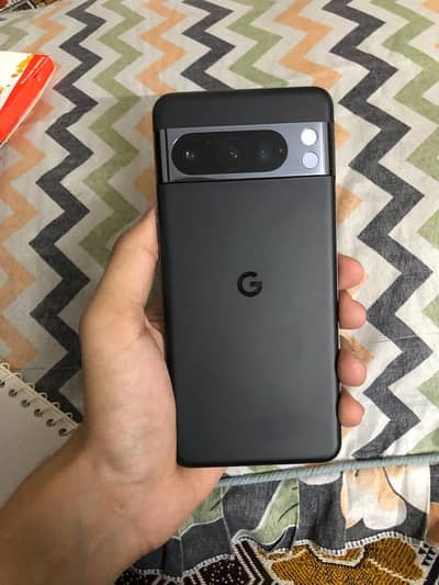 Google Pixel 8 Pro