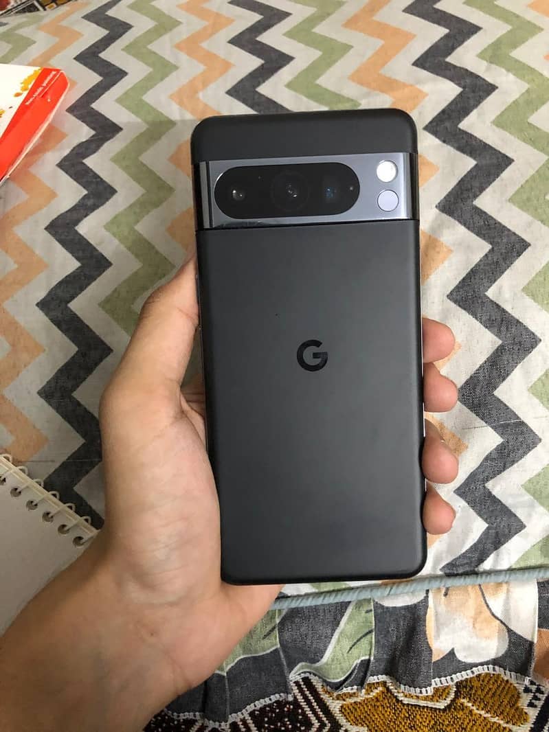 Google Pixel 8 Pro 0