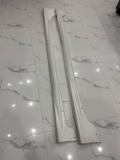Side skirts for reborn