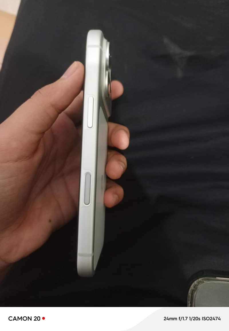 Apple iPhone 17 Pro 1