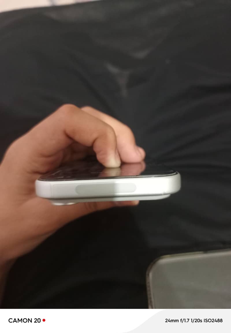Apple iPhone 17 Pro 4