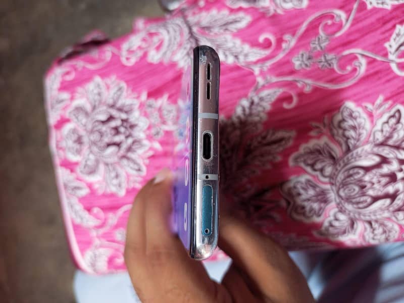 One Plus 8T 1