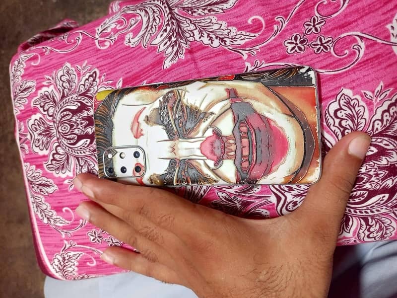 One Plus 8T 4