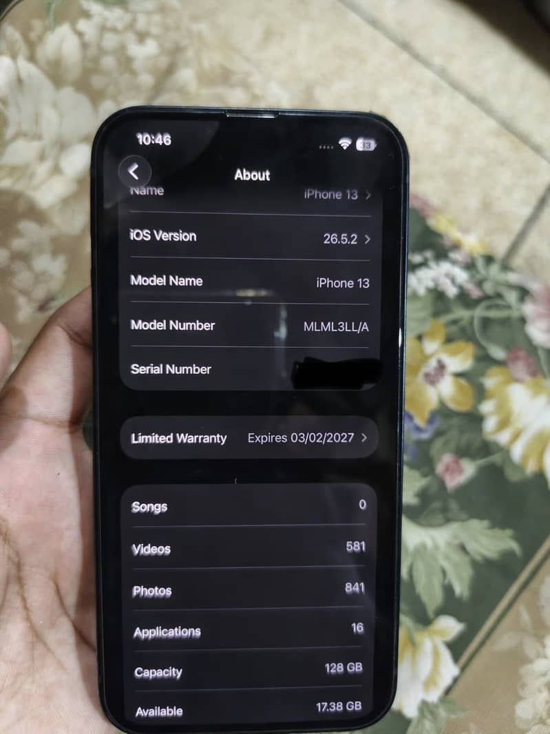 Apple iPhone 13 8