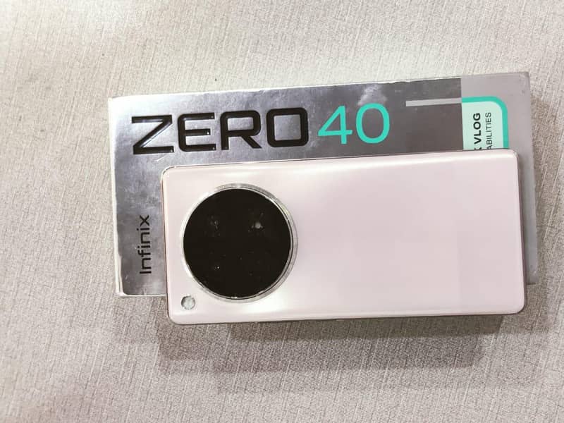 Infinix Zero 40 3