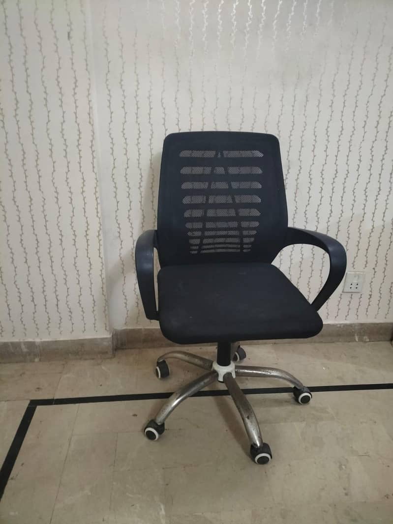 study/office table  adjustable chair 4