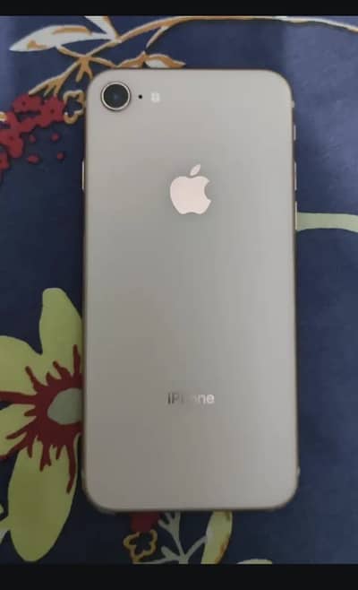 Apple iPhone 8