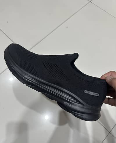 Skechers Slip ins : Brand new GO walk 8 Pelayo US 9.5