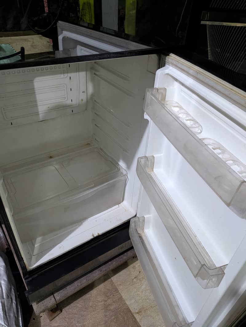 PEL Refrigerator 1