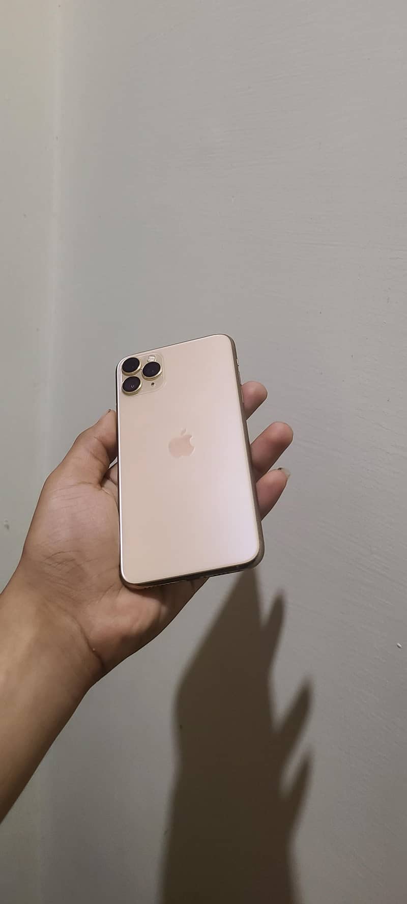 iPhone 11 Pro Max 1
