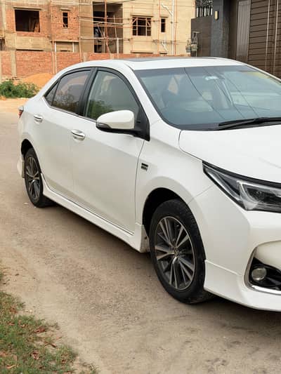 Toyota Altis Grande 2021