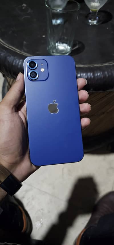 Apple iPhone 12