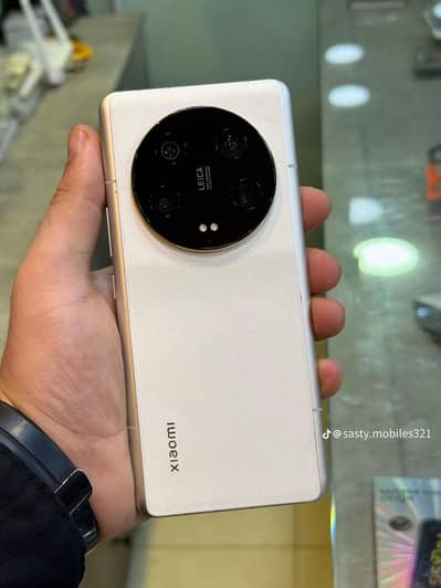 Xiaomi 13 Ultra