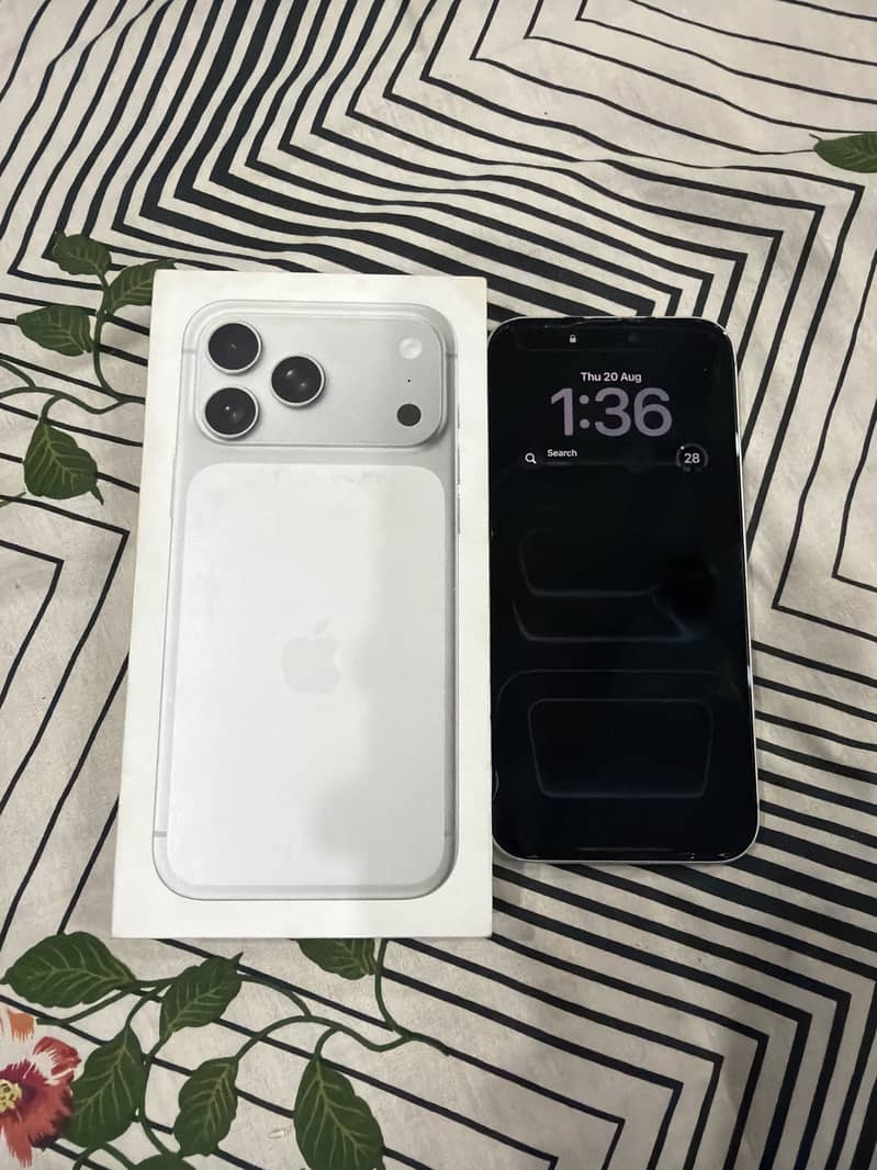 Iphone 17 Pro Max Non Pta Factory unlock 7