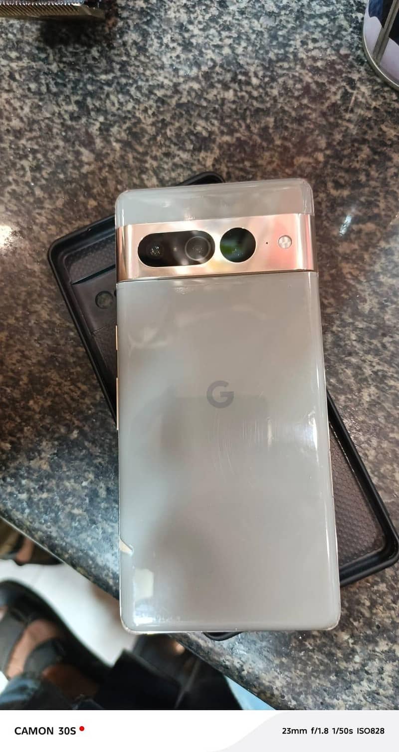 Google Pixel 7 Pro 4
