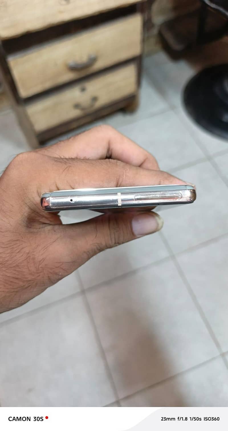 Google Pixel 7 Pro 6