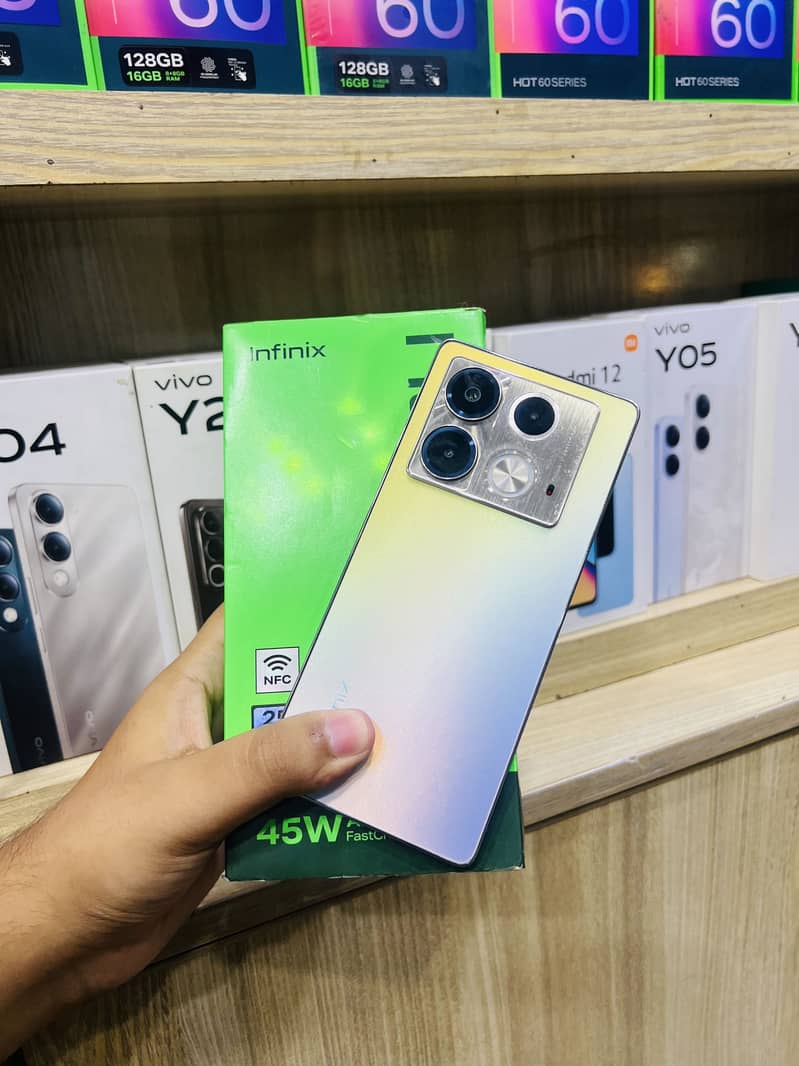 Infinix Note 40 0