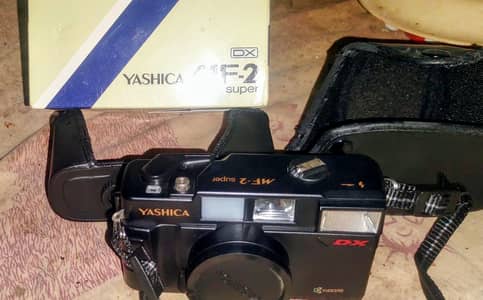 YASHICA MF-2 CAMERA