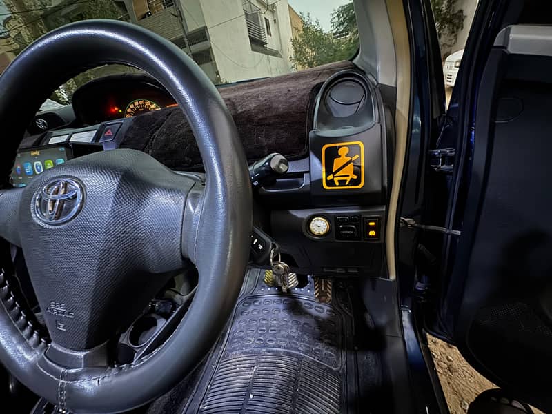 Toyota Vitz 2005/2008 5
