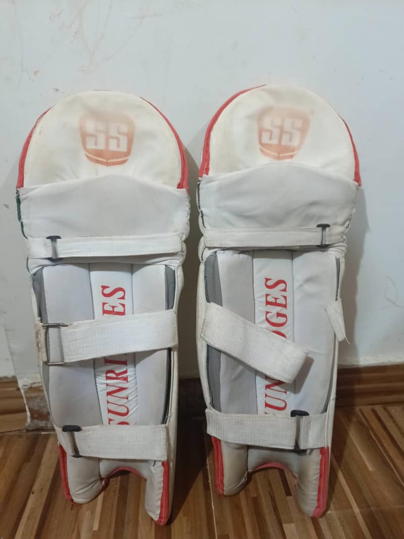 Cricket Kit 8