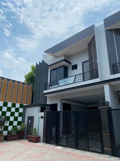 5.5 MARLA LUXURY DOUBLE STORY HOUSE FOR RENT NEAR NISHAT SCHOOL ST BOSAN ROAD MULTAN