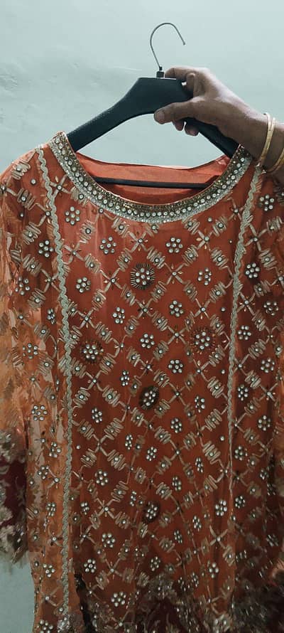 urgent frock for sale .