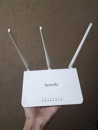 Tenda wireless router