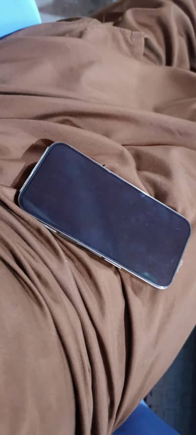 Apple iPhone 16 Pro