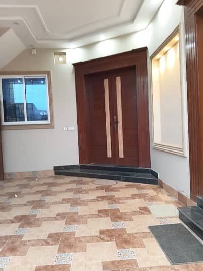 8 Marla Separate Ground Portion For Rent Wapda Town Phase 2