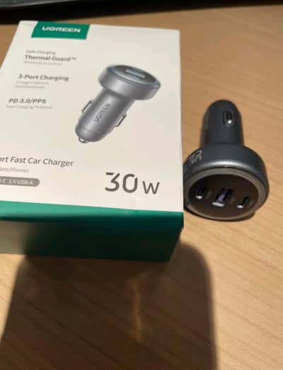 UGREEN Mini Car Charger