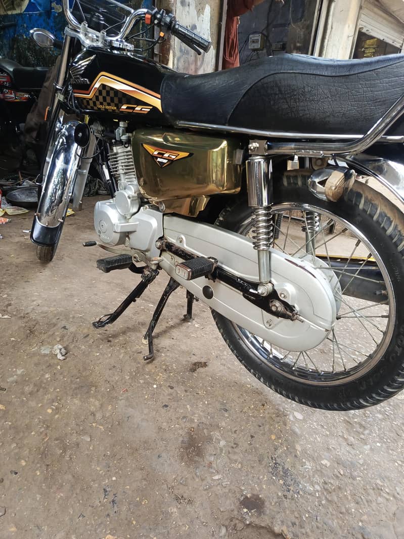 CG125 0