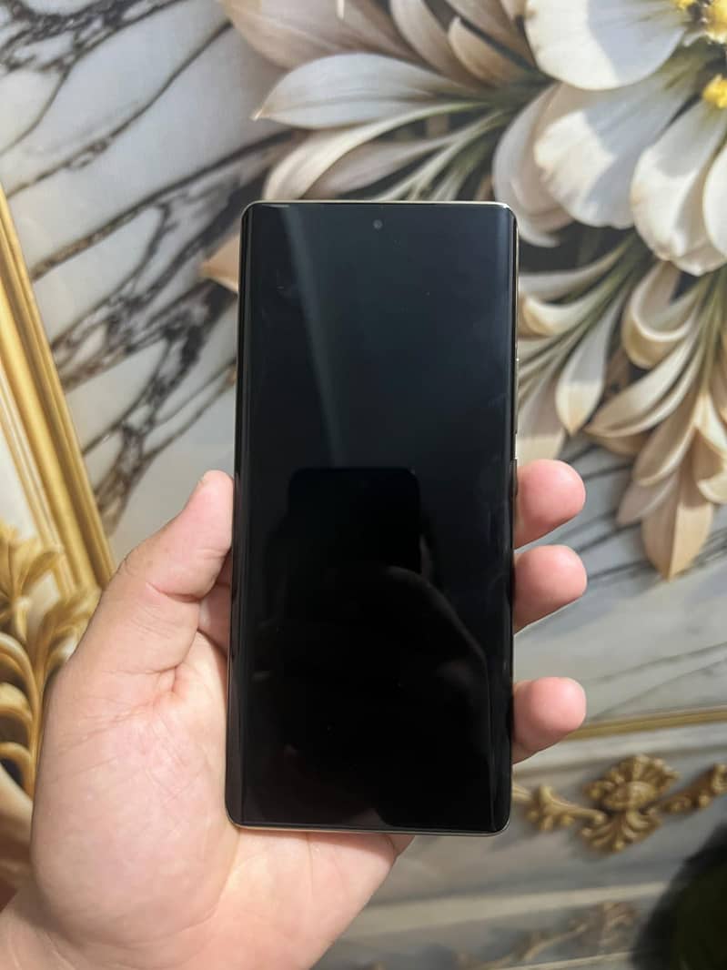 Infinix Note 40 Pro 1