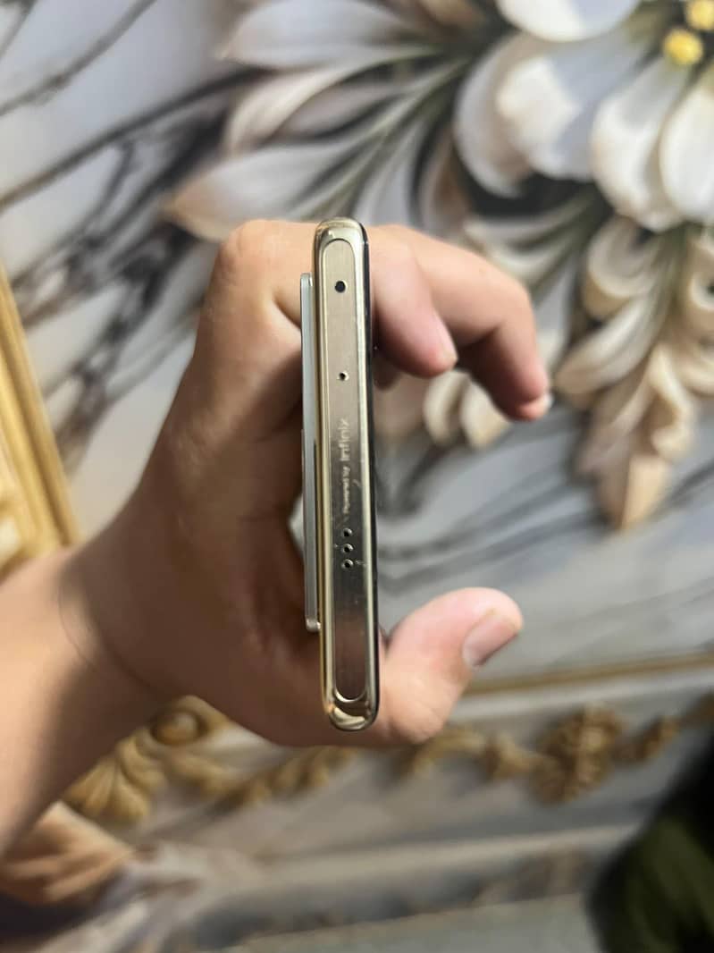 Infinix Note 40 Pro 2