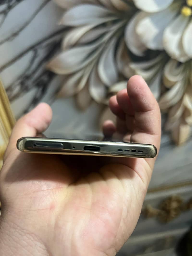 Infinix Note 40 Pro 3