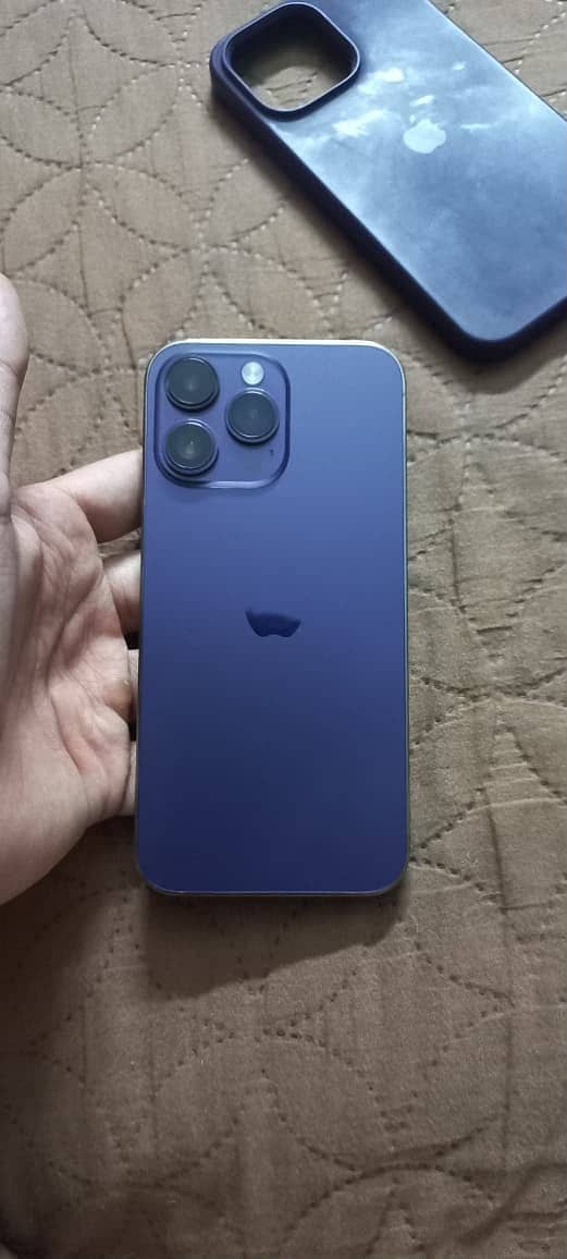 Apple iPhone 14 Pro Max 2