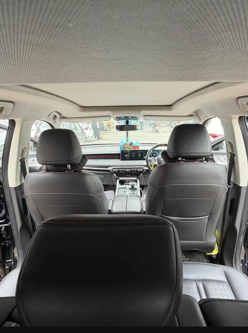 JETOUR X70 PLUS 11