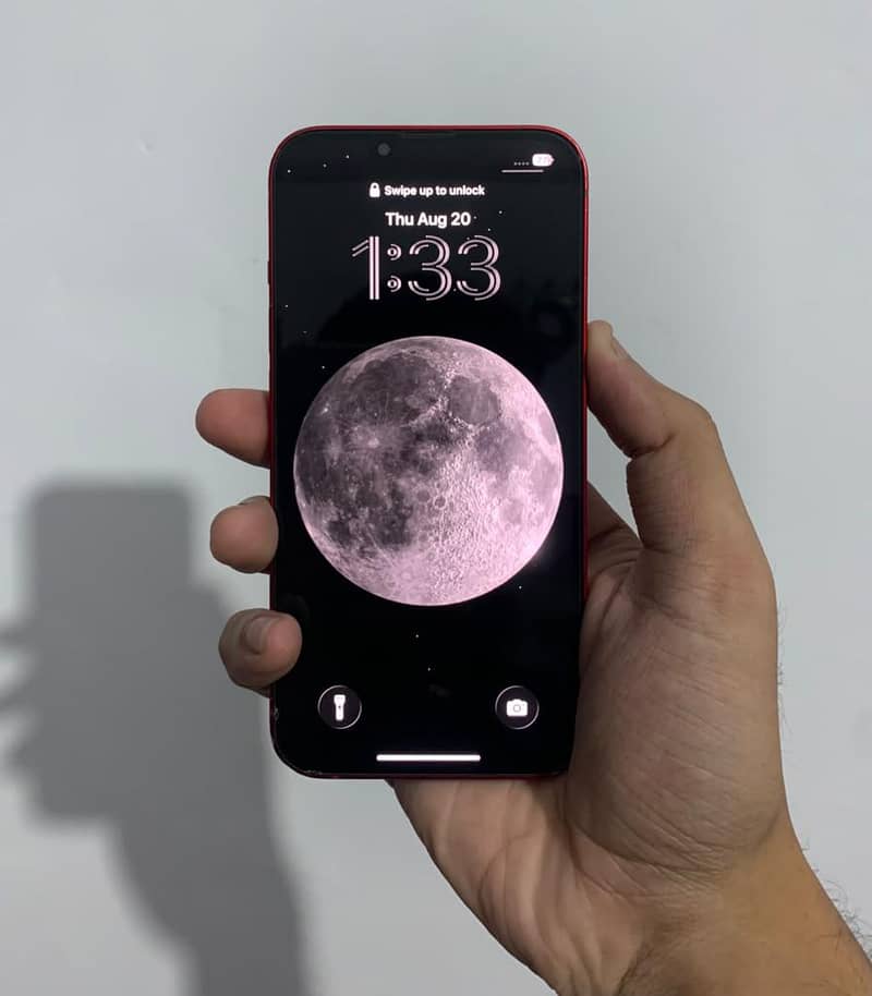 Apple iPhone 13 1