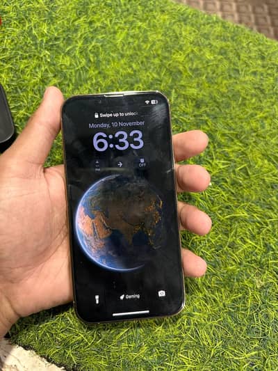 Apple iPhone 13 Pro luxury gold
