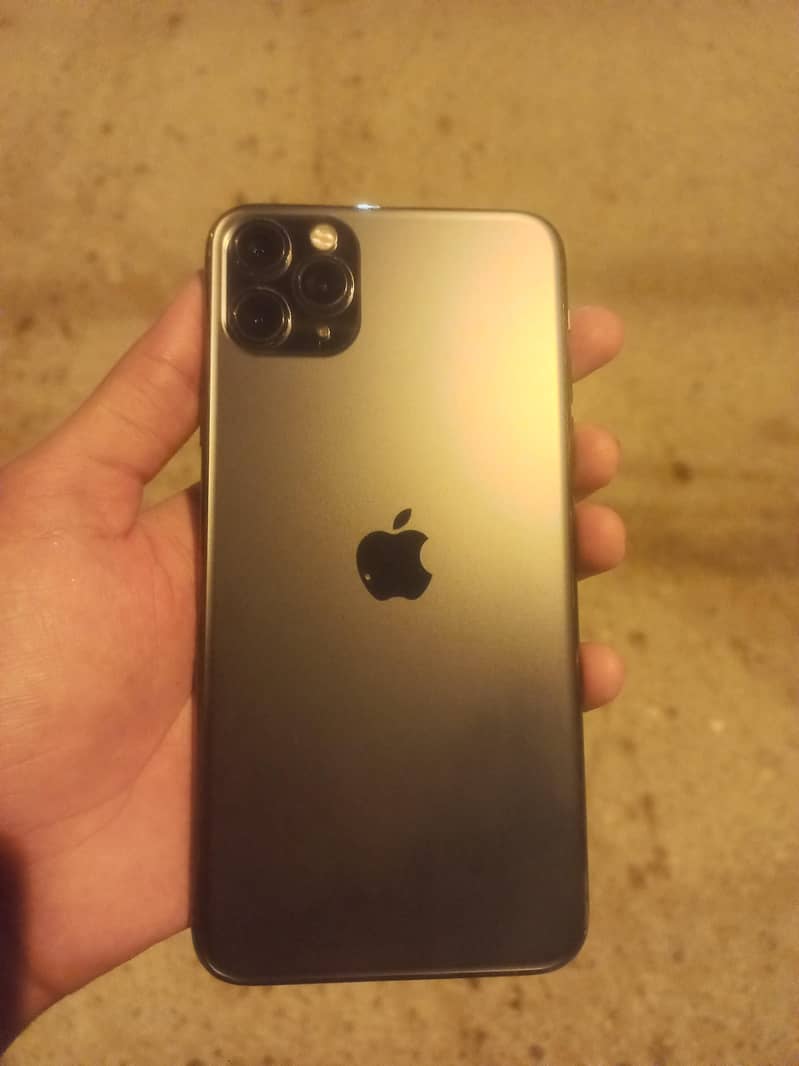 Apple iPhone 11 Pro Max 0