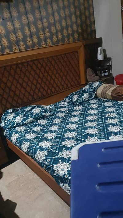 bed side tables medicated mattress dressing