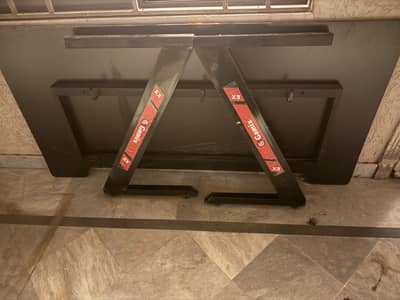 Gaming table