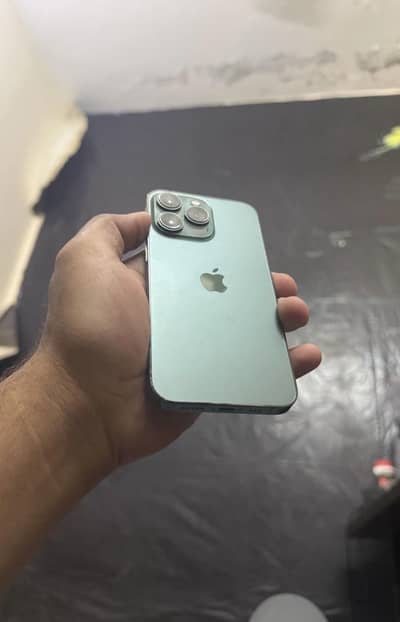 Apple iPhone 13 Pro