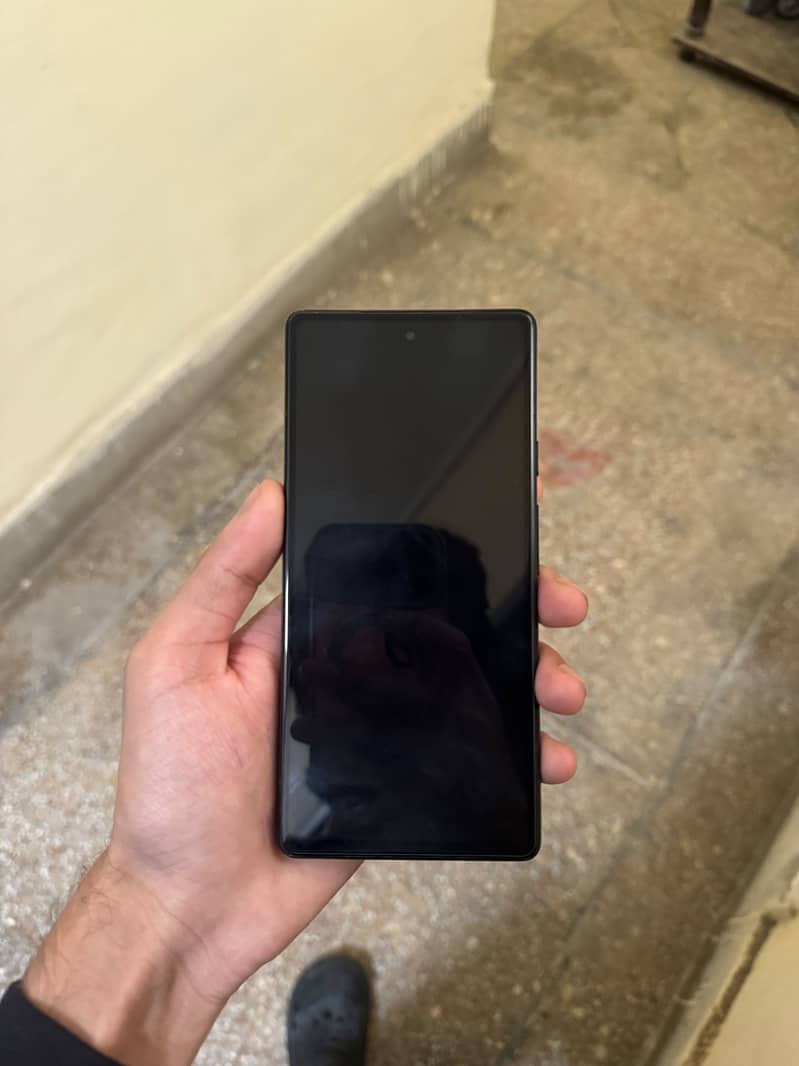 Google Pixel 6a 1